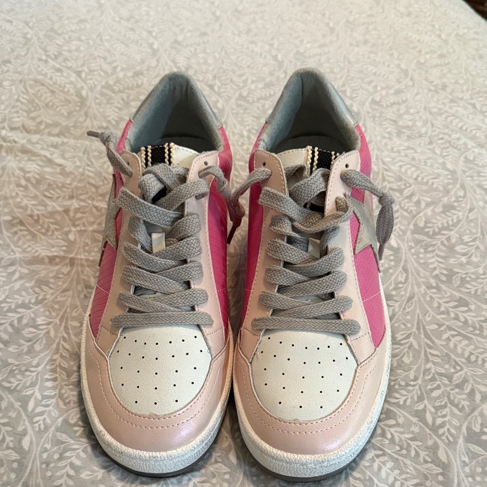 ShuShop Women's Sneakers in Pink and Cream Size 8